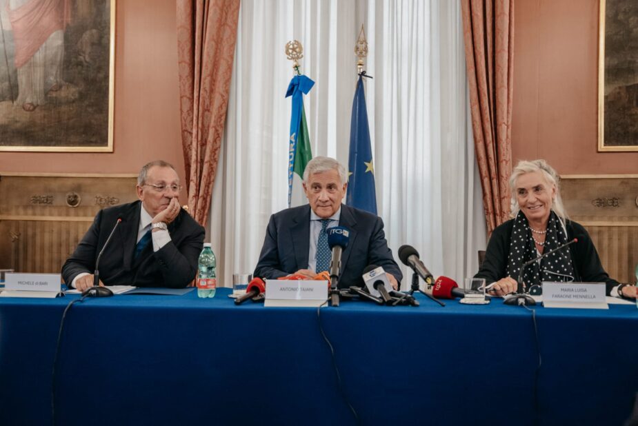 NEAPOLIS 2500 _ conf stampa 17.09.2026 _